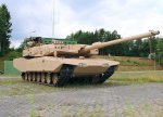 Slovakiya “Leopard 2A8” tanklarının alışını nəzərdən keçirir