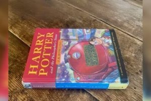 “Harri Potter və Fəlsəfə Daşı” kitabının nadir nüsxəsi 40 000 funt-sterlinqə satılacaq