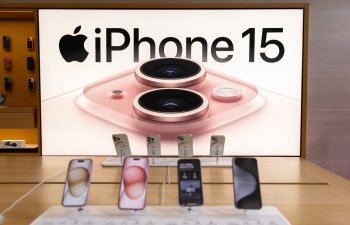 Çində “iPhone” satışları 12 % artıb