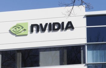 Nvidia, bir baloncuqla bağlı yeni qorxuları gücləndirərkən, texnoloji ehtiyat şübhələrini əzdi