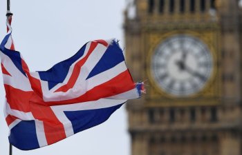 Avropalı iş axtaranlar Brexitdən sonra Böyük Britaniyanı tərk edirlər