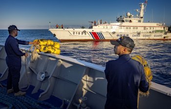 Markos deyir ki, Filippin Çinlə toqquşmadan sonra etirazlardan kənara çıxmalıdır