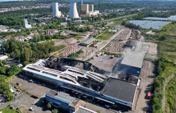 Almaniyada ən böyük polad istehsalçısı ThyssenKrupp-un anbarında yanğın baş verib