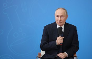 Putin Kremldə Vyetnam parlamentinin sədri ilə görüşüb