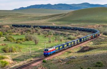 Şərq-Qərb nəqliyyat dəhlizi ilə daşınan yük həcmi 12,615 milyon ton olub