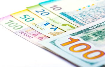 Manatın nominal və real effektiv məzənnəsi aylıq ifadədə artıb