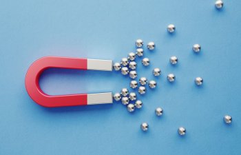 UNH alimləri AI ilə nadir torpaq elementi istifadə etməyən yüksək temperatur maqnit materialları kəşf ediblər