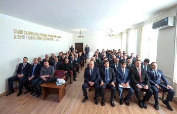 Yardımlı rayonunda sahibkarlarla görüş keçirilib