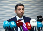 Həkimlərin maaşlarının artırılmasına baxılacaq - Zaur Əliyev
