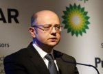 Energetika naziri Əlcəzairə səfər edib