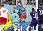 Polşa millisinin qapıçısı mundiallar tarixinin rekordunu təkrarlayıb
