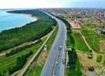 Yeni yerüstü piyada keçidinin inşası davam etdirilir