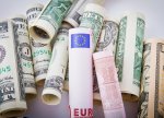 Dolların sabaha olan rəsmi məzənnəsi açıqlanıb