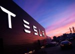 Tesla rekord gəlir əldə edib