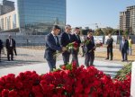 “AzerGold” QSC-nin rəhbərliyi və kollektivi Zəfər parkını ziyarət edib
