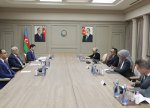 Baş nazir İndoneziyanın inzibati və bürokratik islahatlar naziri ilə görüşüb