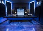 Dream Studio VAKASİYA elan edir