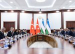 Türkiyə və Özbəkistan XİN başçıları regional məsələləri müzakirə ediblər