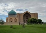 Qazaxıstan hakimiyyəti Əhməd Yəsəvinin məqbərəsini dövlət himayəsinə götürüb