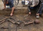 Danimarkada vikinqlərə aid 50 skelet tapılıb