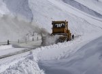 Gürcüstandan Rusiyaya gedən yol bağlanıb