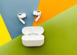 Apple AirPods-dan geri qalmayan ən yaxşı 5 qulaqlıq müəyyən edilib