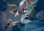 İtaliyalı həkimlər dünyada ilk dəfə işləyən ürək transplantasiyası həyata keçiriblər