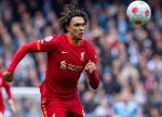 "Real" "Liverpul"un iki aparıcı futbolçusunu azad agent kimi heyətinə qatmaq istəyir
