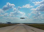 NASA astronavtı iki sirli UFO ilə qarşılaşmasından danışır
