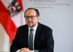 Aleksandr Şallenberq Avstriyanın müvəqqəti baş naziri oldu