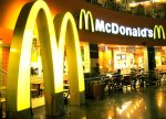“McDonald's” dördüncü rübdə gəlirini azalıb