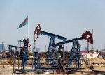 Dünya bazarlarında Azərbaycan nefti nisbətən ucuzlaşıb