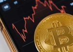 Bitcoin 90 min dollardan aşağı düşüb