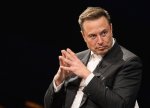 İlon Mask dövlət işindən çəkilir: Tesla-nın gəliri 71% azalıb