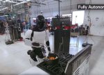 İlon Maskın şirkəti Optimus robotunun geniş imkanlarını təqdim etdi