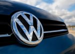 Volkswagen 20 min işçi ilə vidalaşır