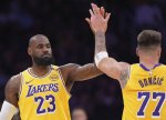Los Angeles Lakers 10 milyard dollara satılacaq