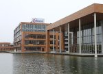 Yarımkeçirici istehsalçısı Infineon-un rüblük xalis mənfəəti 24% azalıb