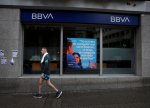 Sabadell-in direktorlar şurası səhmdarlara səhmlərini BBVA-ya satmamağı tövsiyə edir