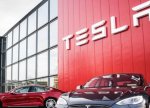 Tesla təchizat zəncirini dəyişir