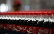 Coca-Cola satışları gözləntiləri üstələyir