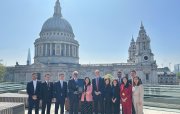 “Bakı Fond Birjası”nın nümayəndə heyəti Böyük Britaniyaya işgüzar səfər edib