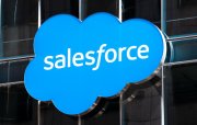 Salesforce rüblük gəliri 8% artaraq proqnozları üstələdi