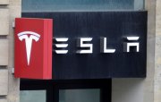 Teslanın satışları kəskin azalıb
