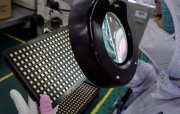 Yarımkeçirici test bazarı: Sİ dövründə yeni liderlik mübarizəsi