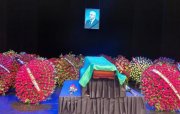 Xalq yazıçısı Elçin Əfəndiyevlə vida mərasimi keçirilib