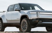 Rivian 2-ci rüb xalis zərərini 23% azaldıb, gəlirini 12,5% artırıb