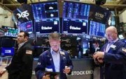 ABŞ fond bazarı yüksəldi: S&P 500 tarixi rekordu yenilədi