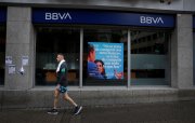 Sabadell-in direktorlar şurası səhmdarlara səhmlərini BBVA-ya satmamağı tövsiyə edir