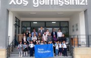 Bank Respublika Ağdamda ilk dəfə məktəbə gedəcək birinciləri sevindirdi